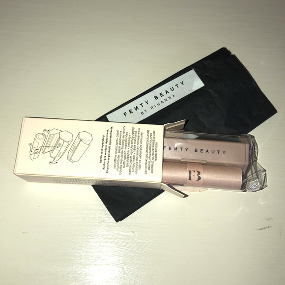 fenty beauty invisimatte blotting paper